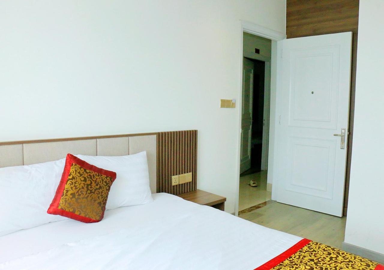 Khach San Pho Ngoc Hotell Nha Trang Exteriör bild