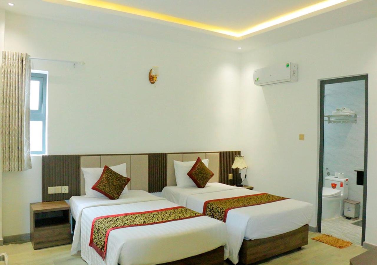 Khach San Pho Ngoc Hotell Nha Trang Exteriör bild