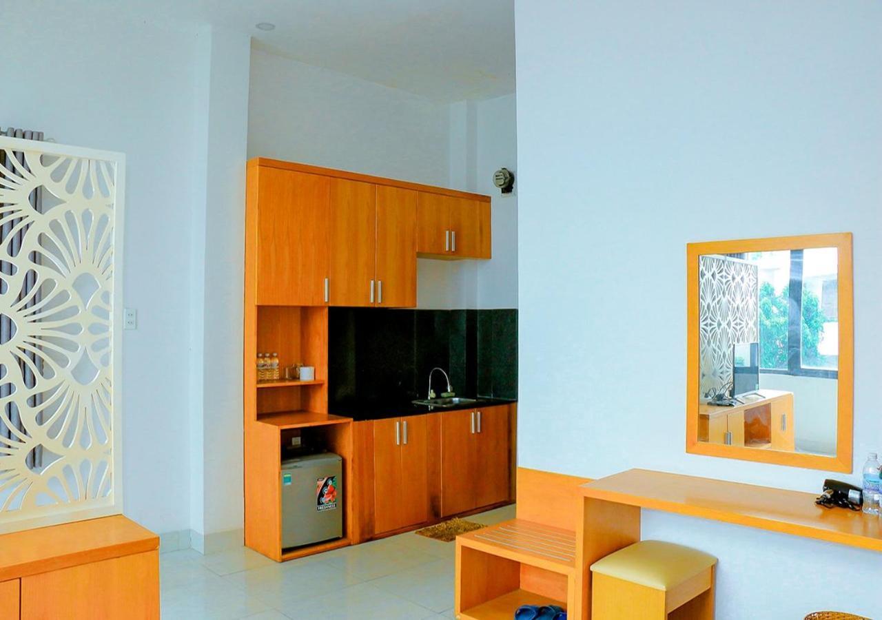 Khach San Pho Ngoc Hotell Nha Trang Exteriör bild