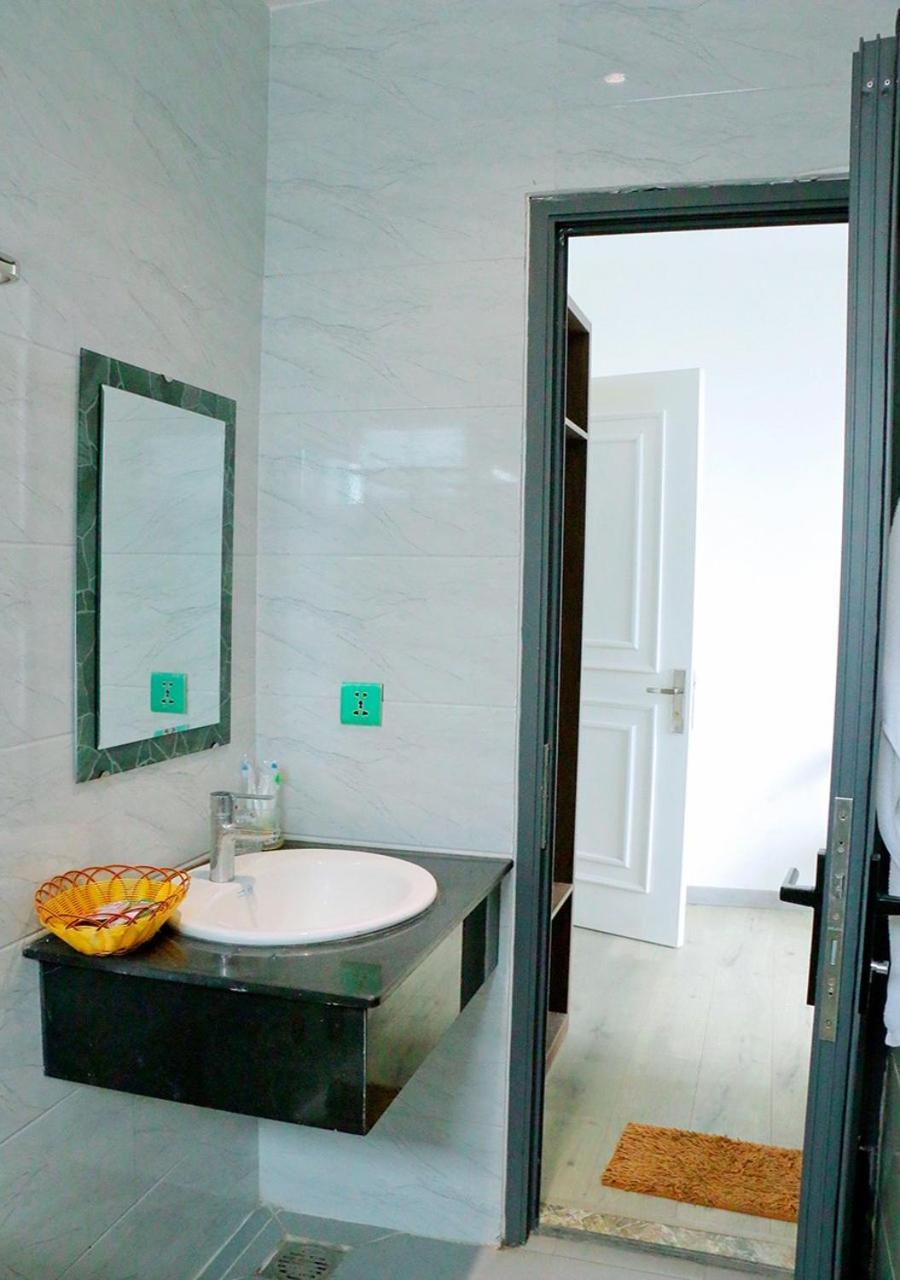 Khach San Pho Ngoc Hotell Nha Trang Exteriör bild